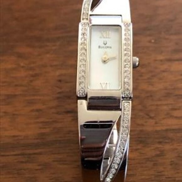 BULOVA 96T63 LADIES WATCH - Picture 2 of 12